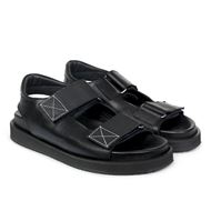 Fodseng sandal