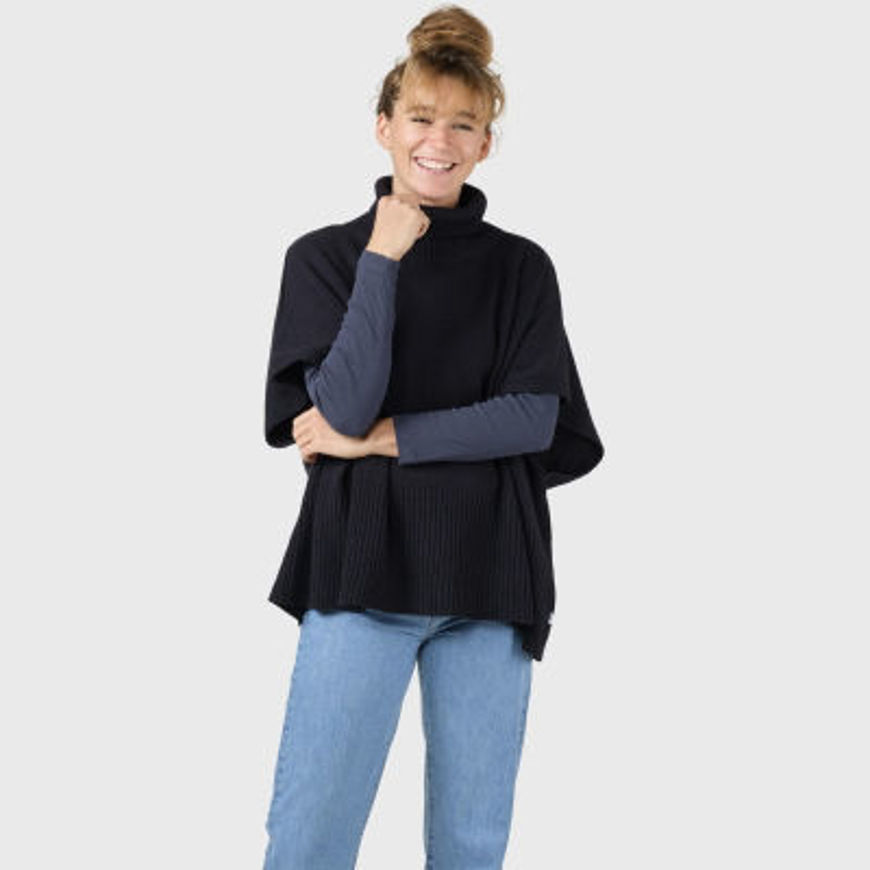 Alba knit poncho
